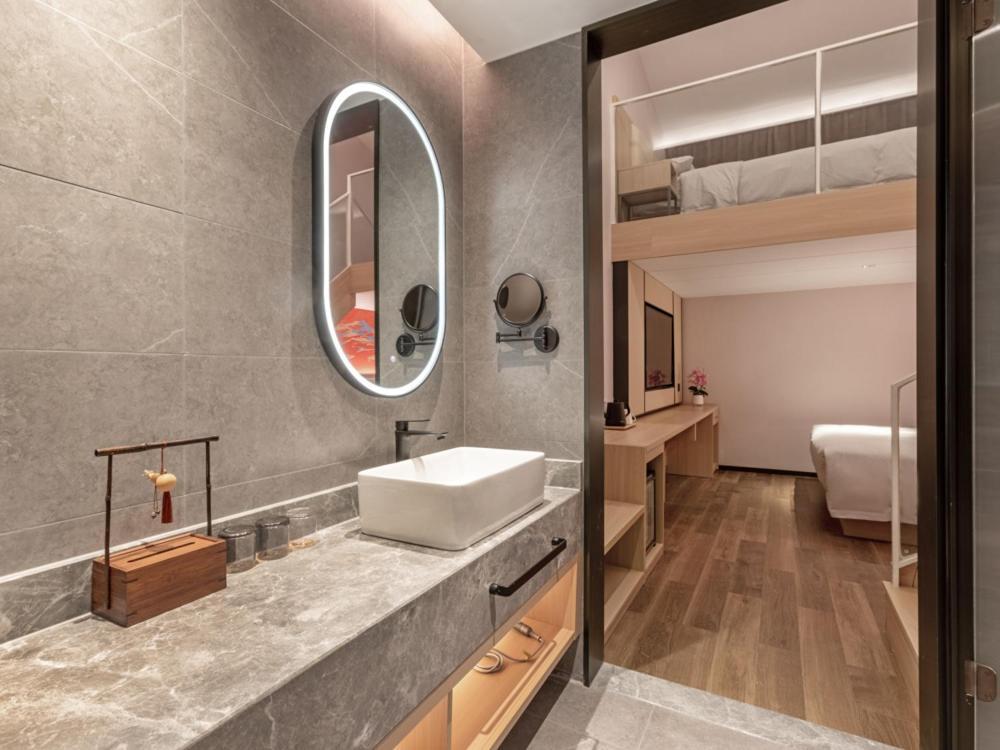 Yunju Hotel Beijing Yonghe Palace Guijie Siheyuan Εξωτερικό φωτογραφία